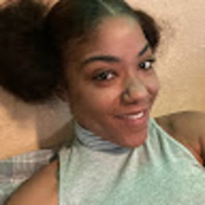 Meet your Posher, Candi